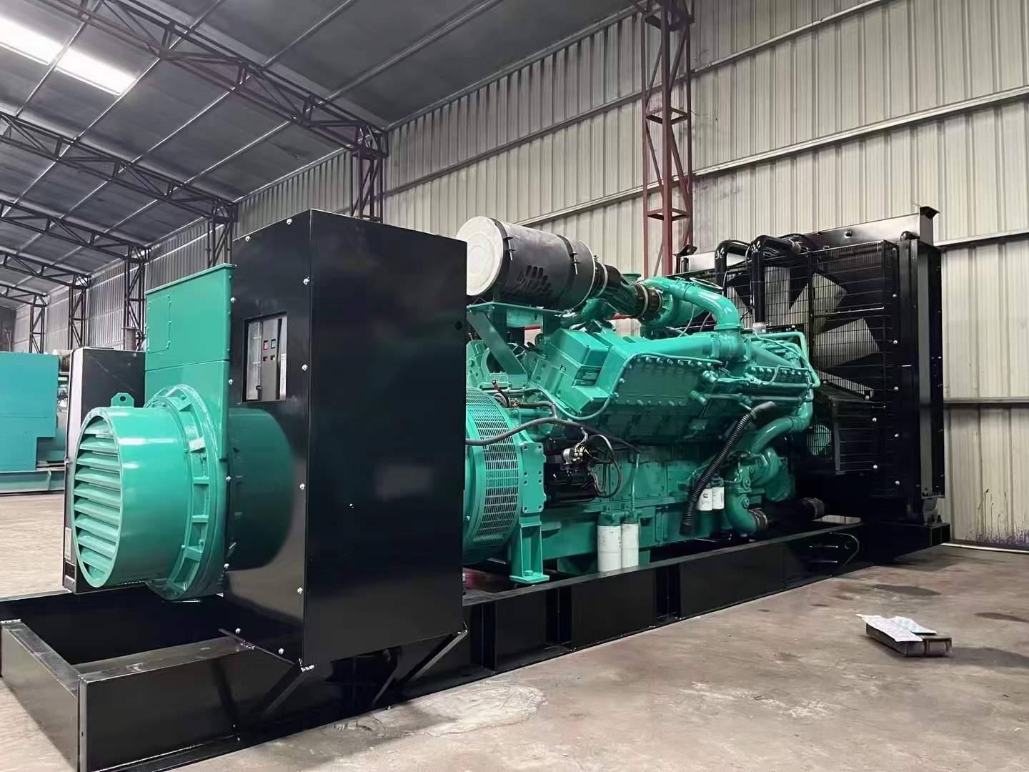 郧阳如何降低 800kW 柴油发电机输出电流的波动？
